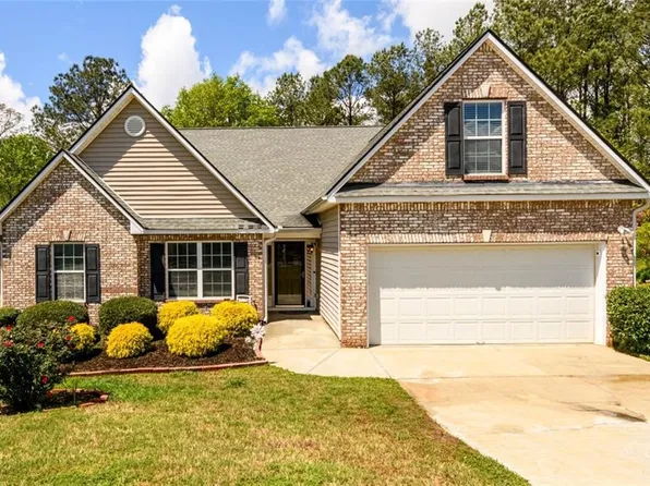 1530 Riverbrooke Way NE, Conyers, GA 30012
