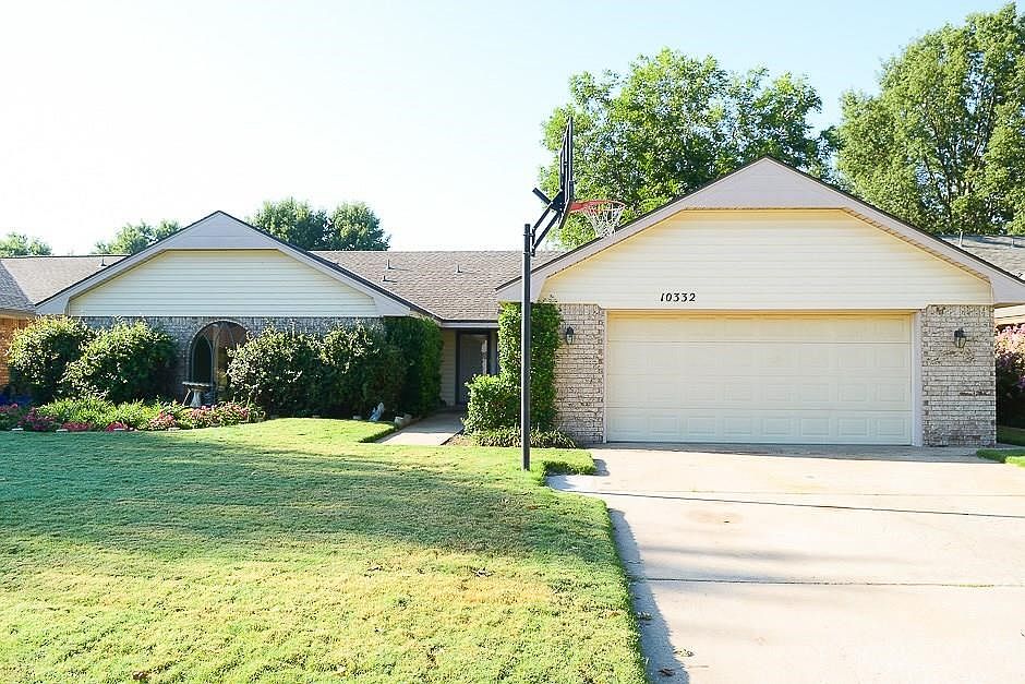 1st image of 10332 Leicester Dr