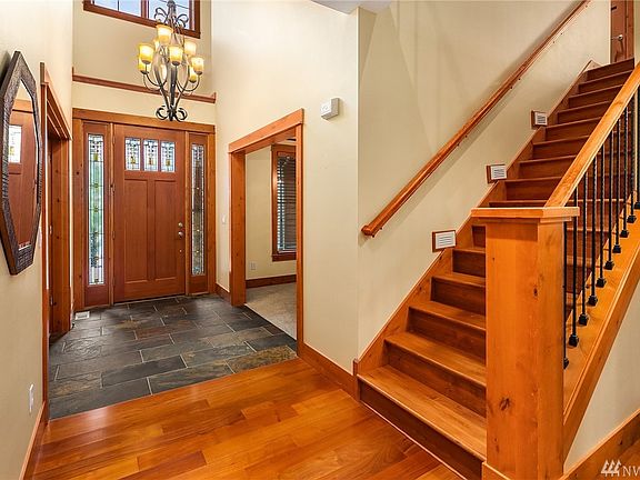 2nd image of 35211 SE Palmeter Ln