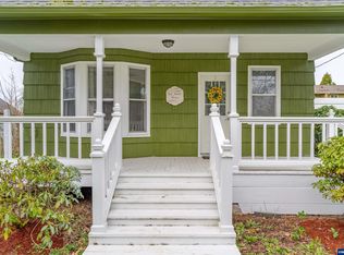 136 N 3rd St, Jefferson, OR 97352