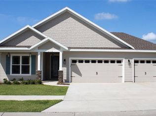 2112 SW 245th Dr, Newberry, FL 32669