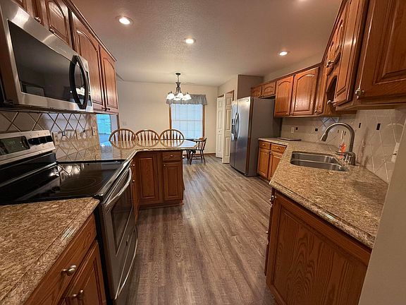 5th image of 1507 Hara Ln