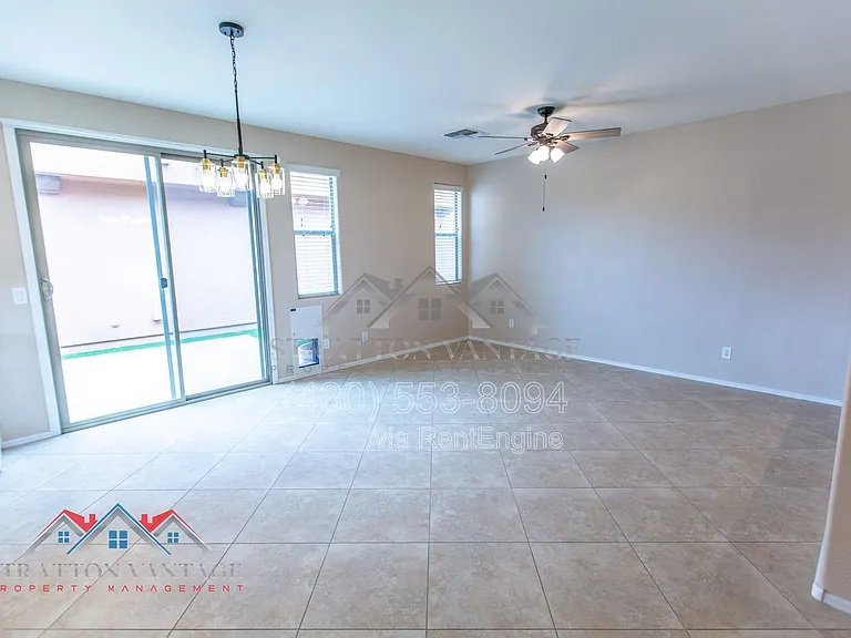 2728 E Megan St — Photo 5
