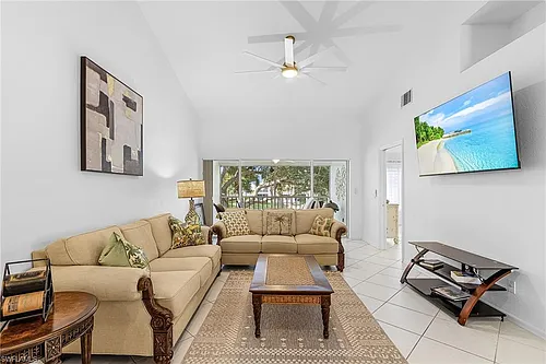 760 Wiggins Lake Dr #206 Photo 1