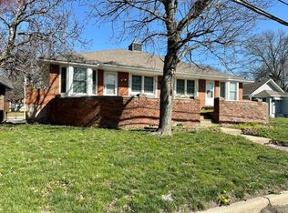 4419 Sterling Ave, Kansas City, MO 64133