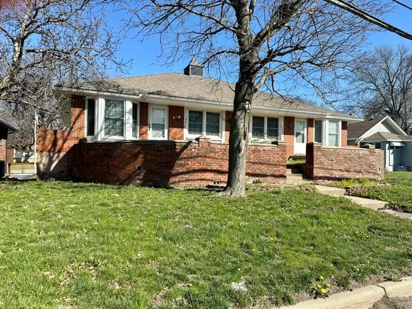 4419 Sterling Ave, Kansas City, MO 64133