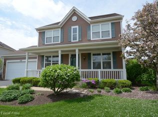 266 Foxford Dr, Cary, IL 60013