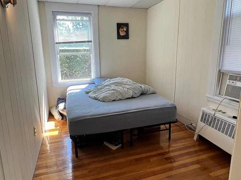140 Hampshire St #3 — Photo 17