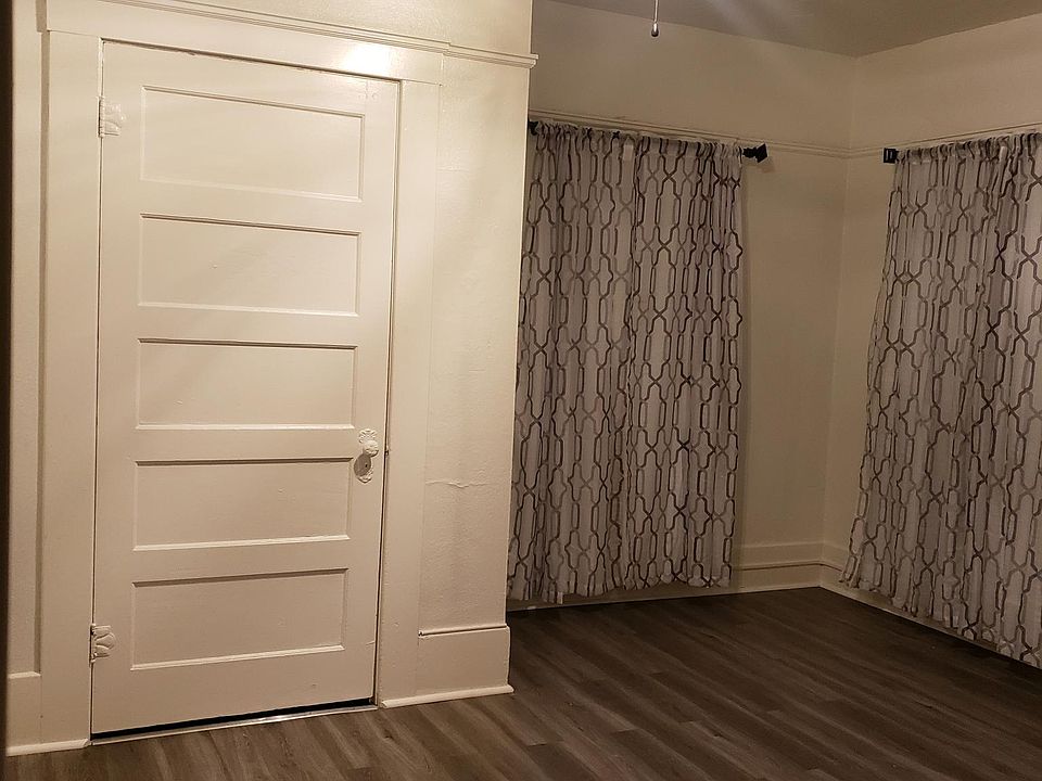 Lots of closet space!