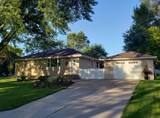 2001 Chambers St, Saint Paul, MN 55109