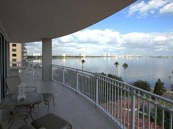 4th image of 3507 Bayshore Blvd Unit 602