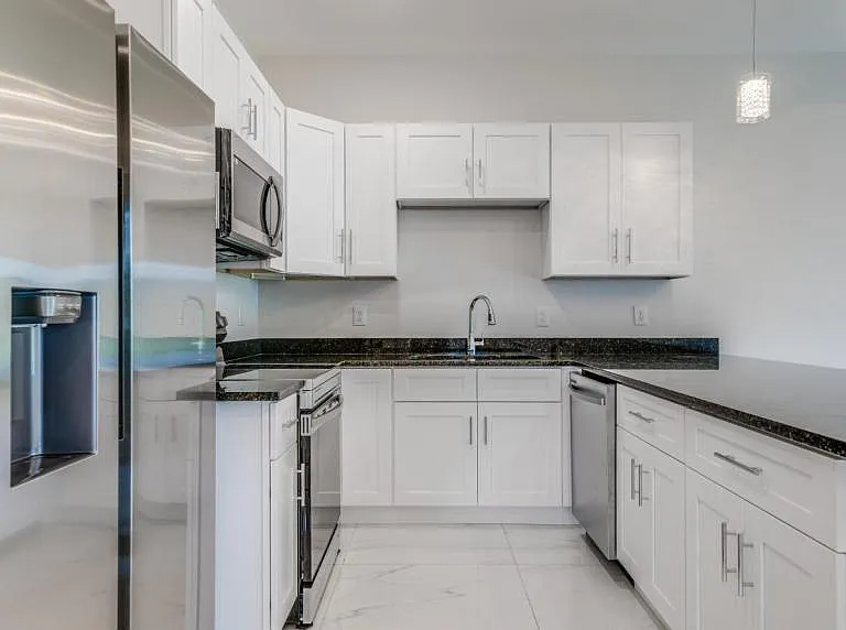 4864 Golfview Blvd — Photo 4