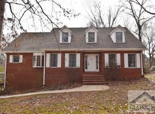 212 Chesterfield Rd, Bogart, GA 30622