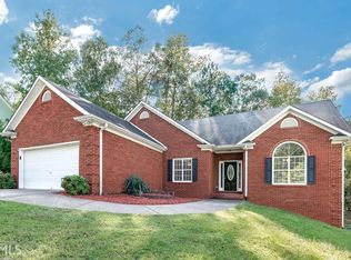 518 Madeline Rose Ct, Fayetteville, GA