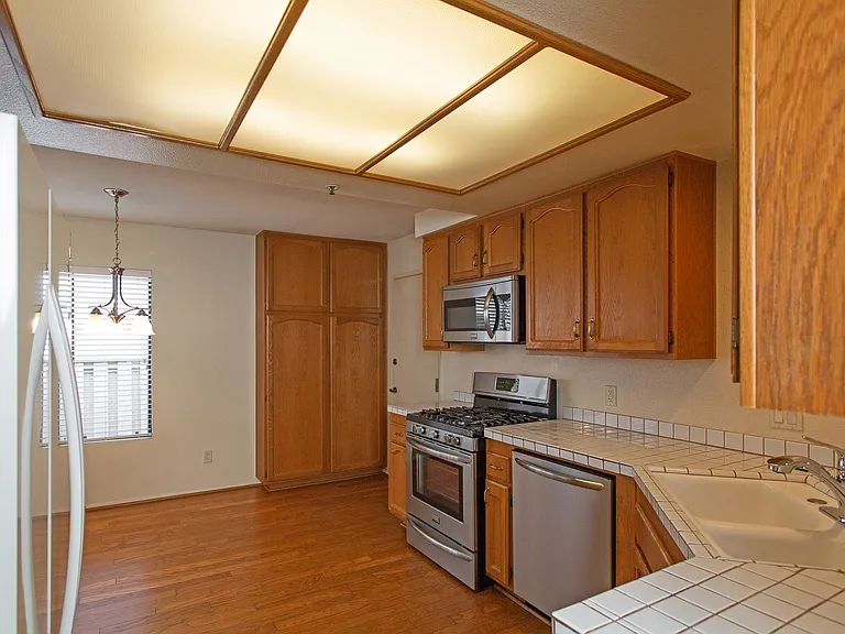 1955 Spyglass Cir — Photo 7