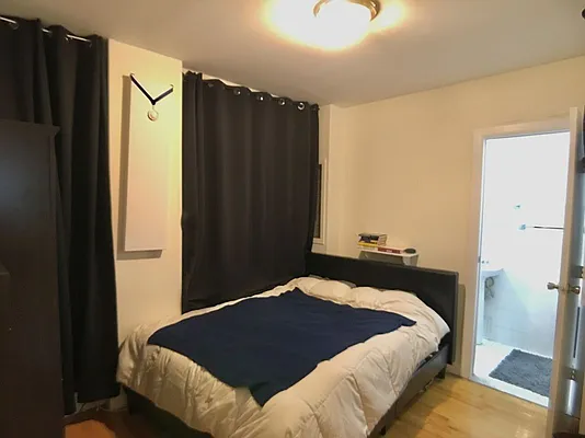 Rented by Moises Farhart, LREB | media 9