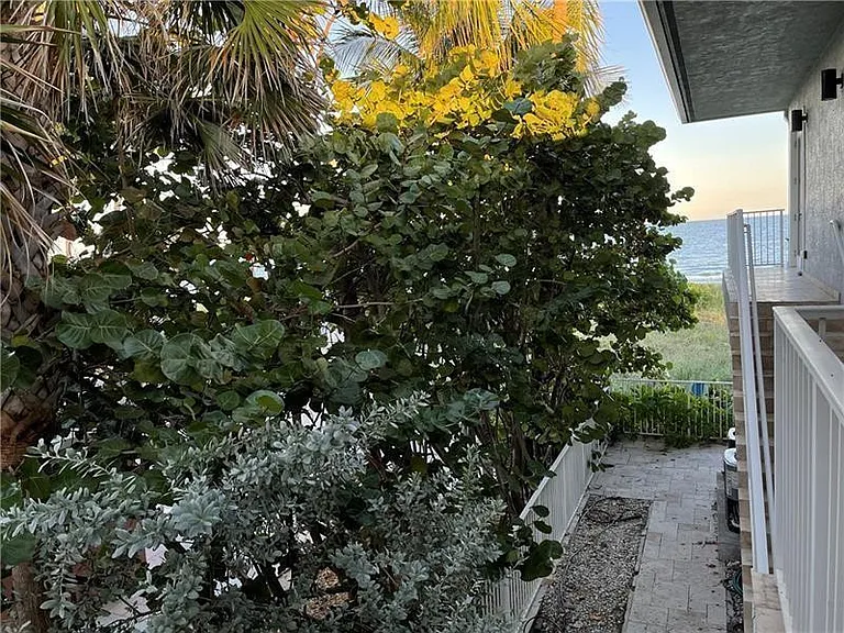 4564 El Mar Dr #6 — Photo 14