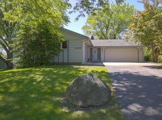 2905 125th St E, Burnsville, MN 55337