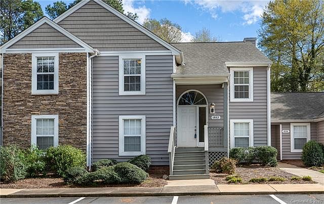 1st image of 1882 Fairlawn Ct