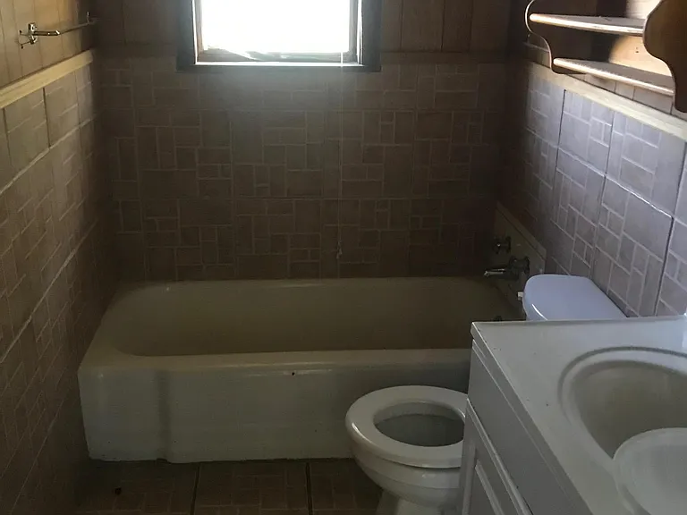 5312 Packard St — Photo 5