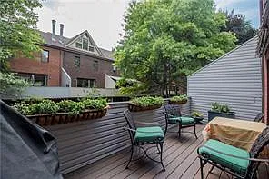 3 bed, 3.5 bath, 2600 sqft, $3,700 — Photo 4