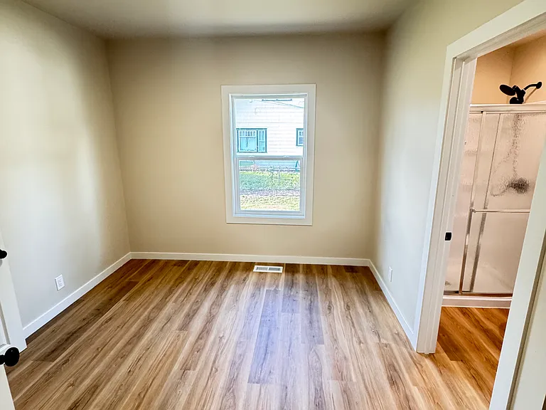 321 W Summa St — Photo 21