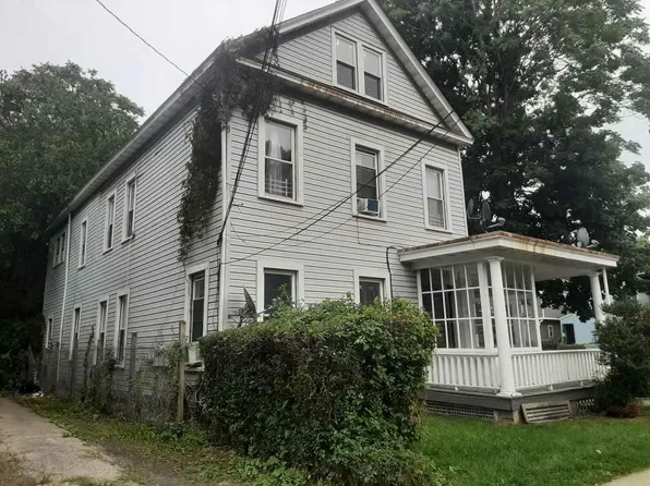 21 S White St #B, Poughkeepsie, NY 12601