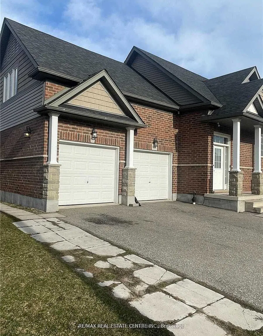 3 bed, $3,199 — Photo 3