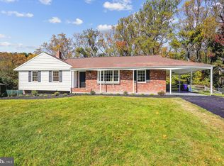 17704 Prince Edward Dr, Olney, MD 20832