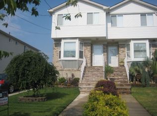 843 Rossville Ave, Staten Island, NY 10309