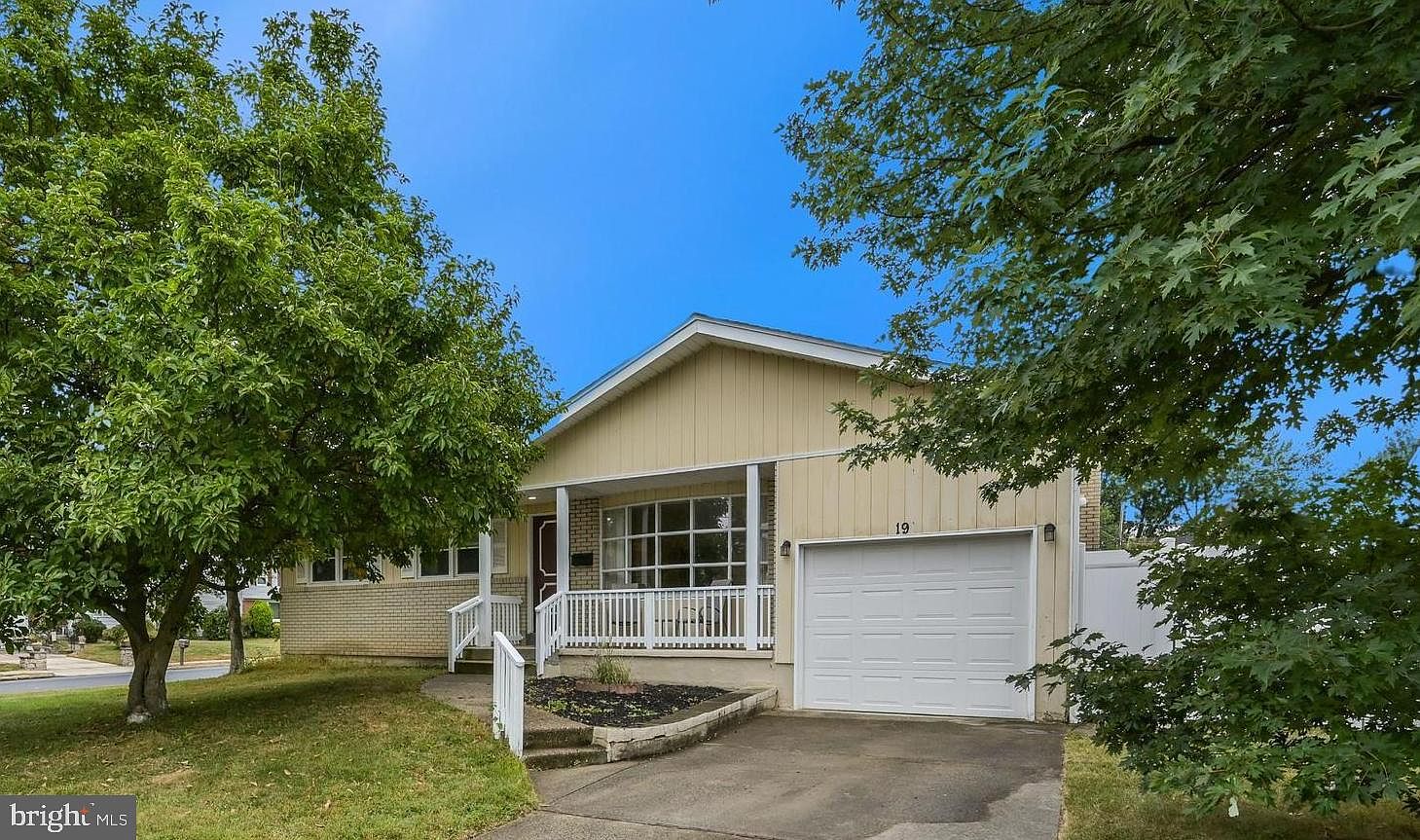 19 Eddy Ln, Cherry Hill, NJ 08002 | Zillow