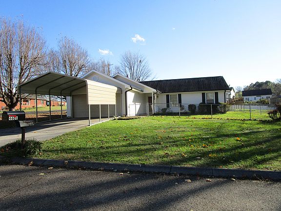 3rd image of 4601 Baverton Dr