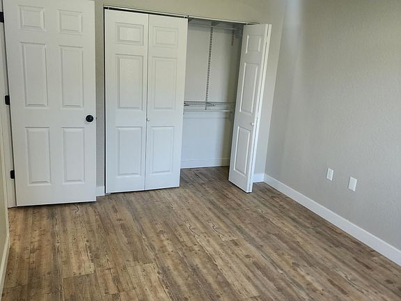 5th image of 3604 W 6th Ave #B