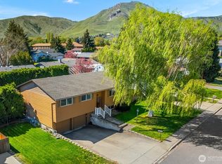 1517 4th St, Wenatchee, WA 98801