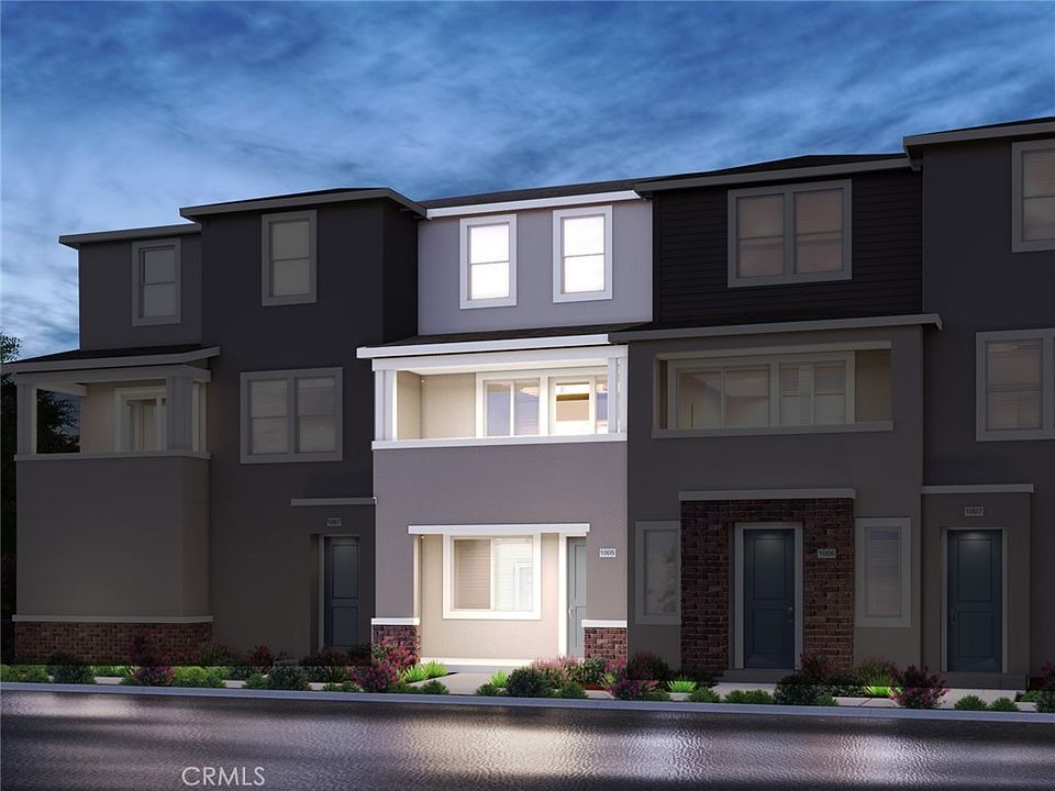 1st image of 220 Farley Ln