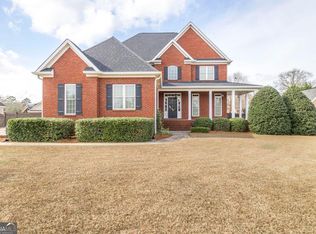 202 Avondale Cir, Warner Robins, GA 31088
