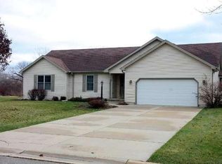 1565 112th St, Pleasant Prairie, WI 53158