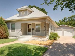 822 W McCormick St, Wichita, KS 67213