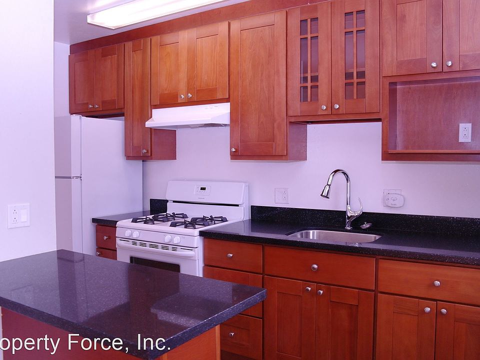 1st image of 4131 California St APT 6