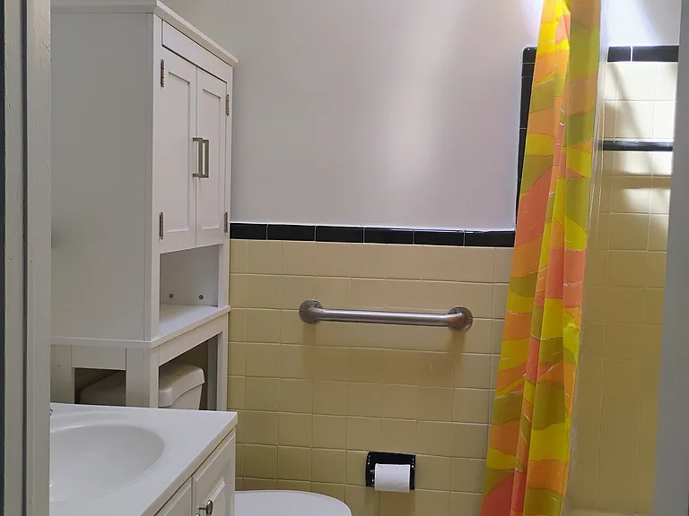 2531 Irvington Rd — Photo 12
