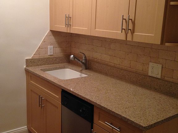 2nd image of 20 Park Ave APT 2F
