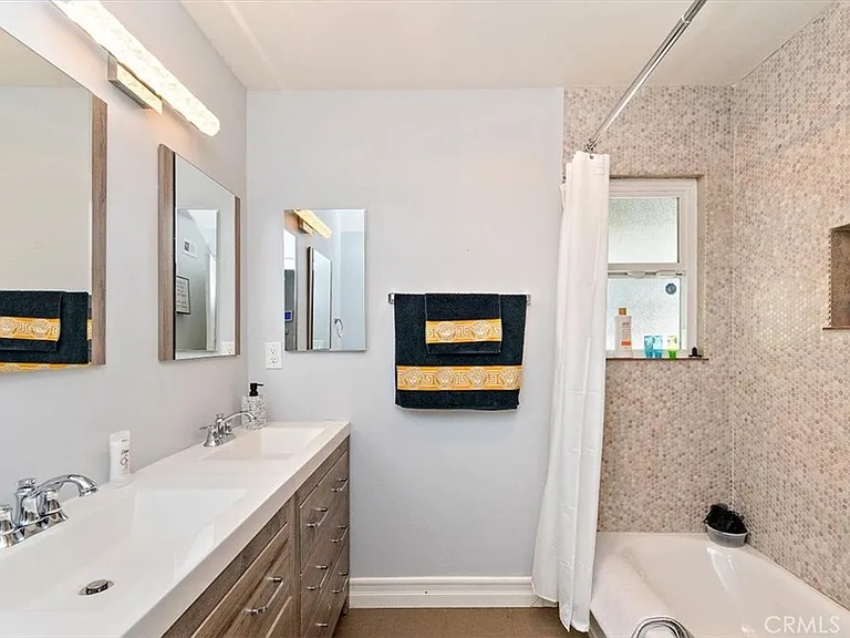 24226 Meadow Falls Dr — Photo 17