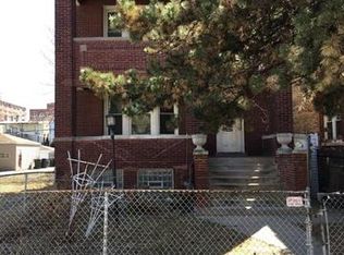 3327 W Lexington St, Chicago, IL 60624