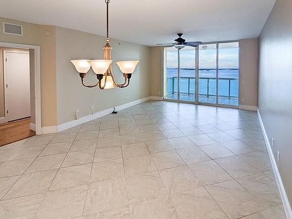 2nd image of 2650 Lake Shore Dr Unit 1603