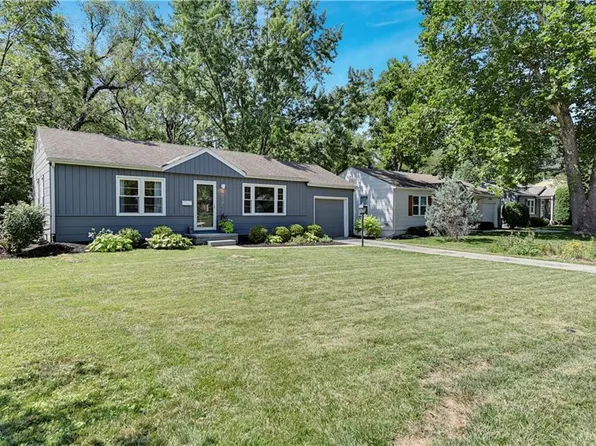 4019 W 62nd St, Fairway, KS 66205