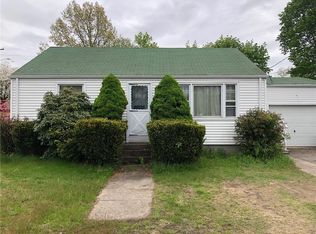 74 Warren Ave, Cranston, RI 02920