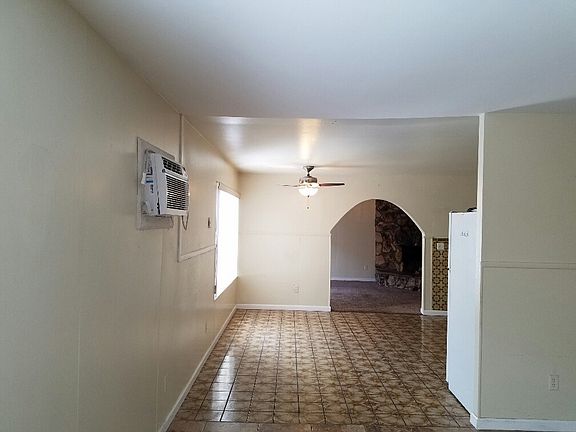 4th image of 8474 Parkbrook St