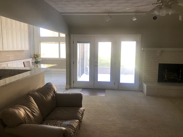 11333 Strait Ln — Photo 12
