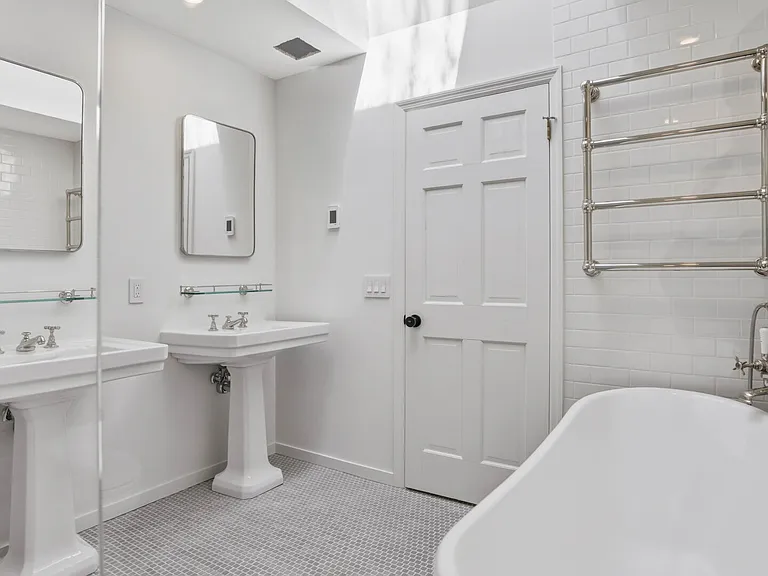 66 Hog Creek Rd — Photo 36