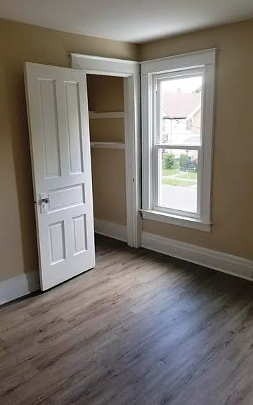2216 Ontario Ave — Photo 9